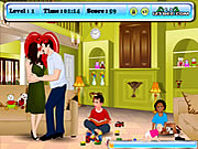 Game "Angelina and Brad Kissing"
